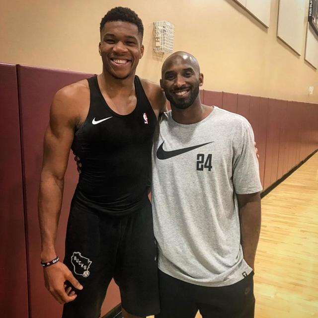 用结构对冲 用结构对冲