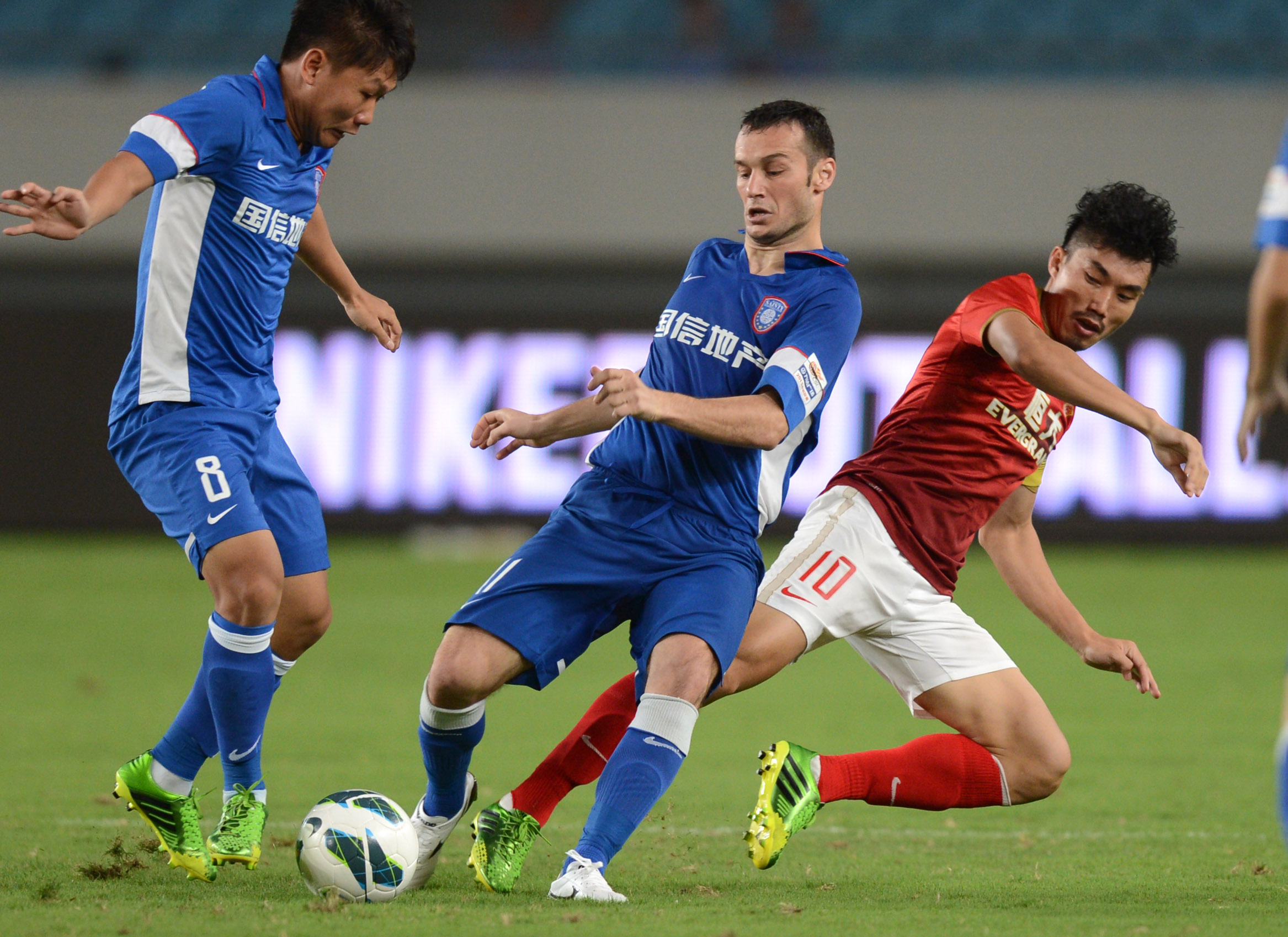 又让训练标 又让训练标