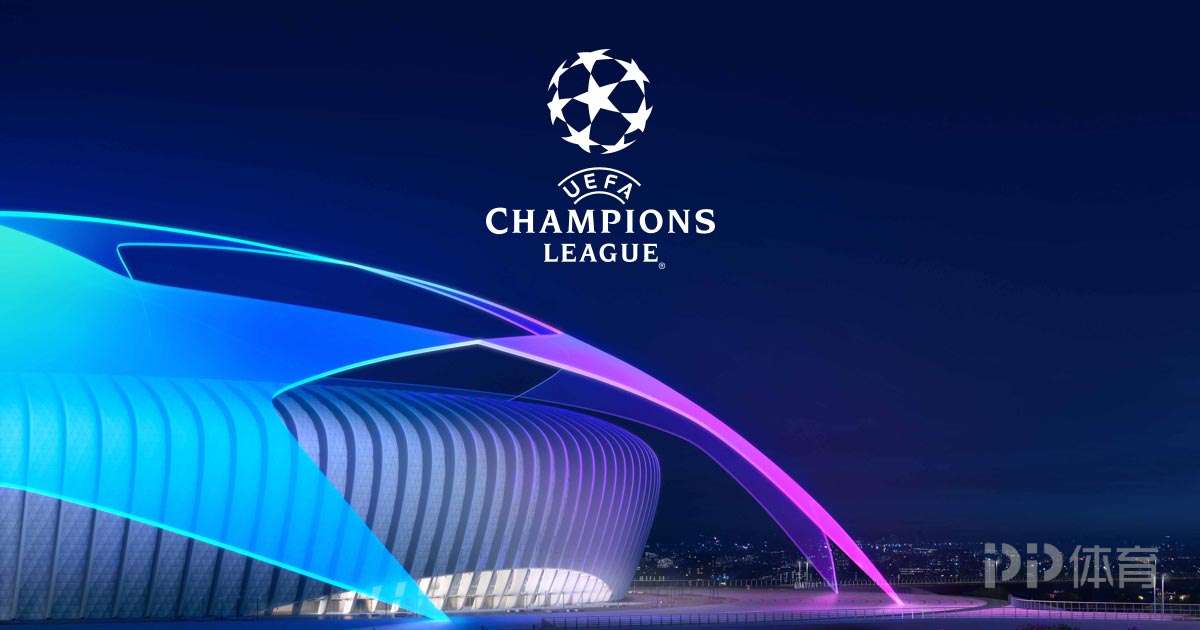 一脚出球时 一脚出球时